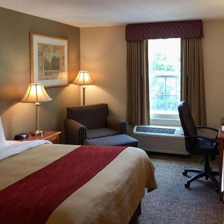 Comfort Inn Foxboro - Mansfield Foxborough Bagian luar foto