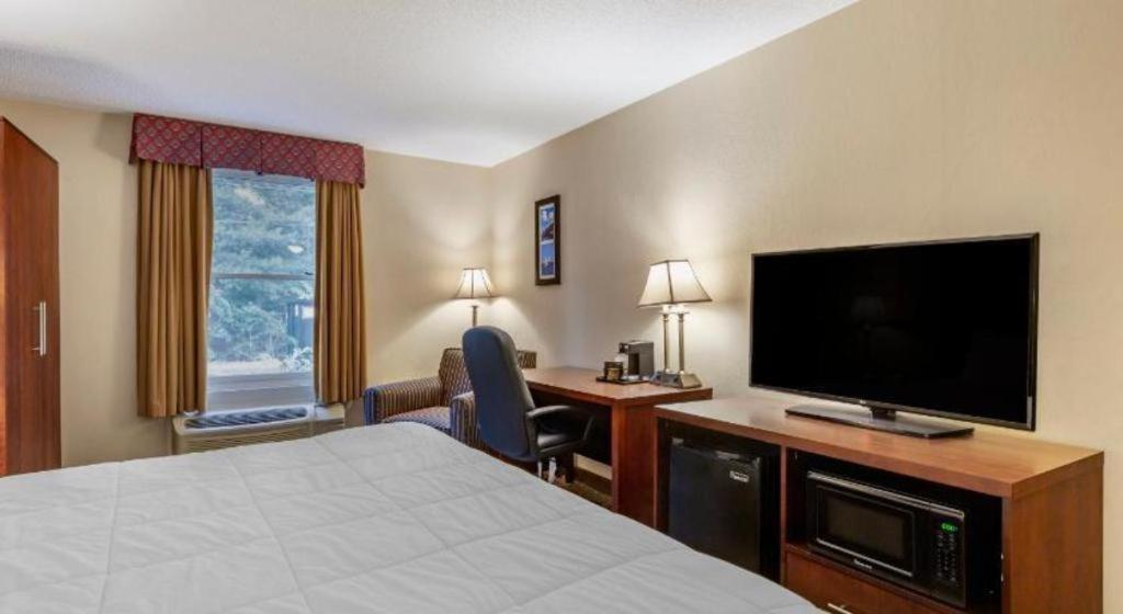 Comfort Inn Foxboro - Mansfield Foxborough Bagian luar foto