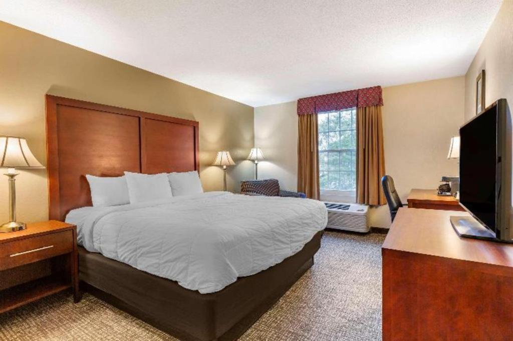 Comfort Inn Foxboro - Mansfield Foxborough Bagian luar foto