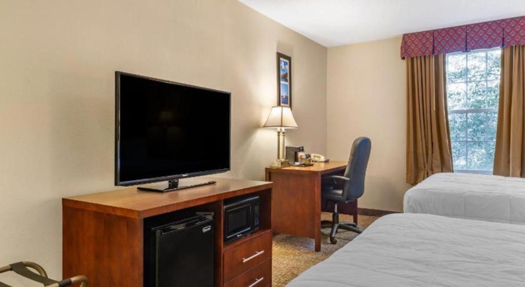 Comfort Inn Foxboro - Mansfield Foxborough Bagian luar foto